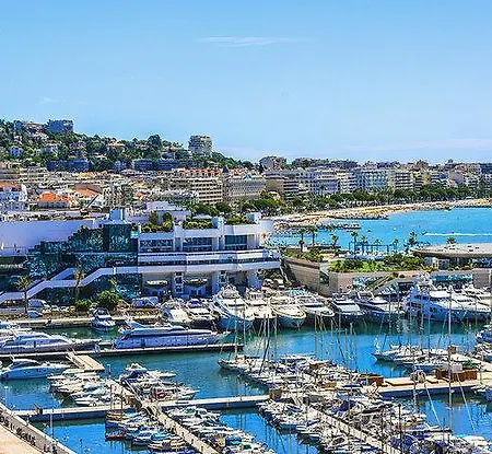 Appartement 2 Bedroom Modern In With Sea View Antibes